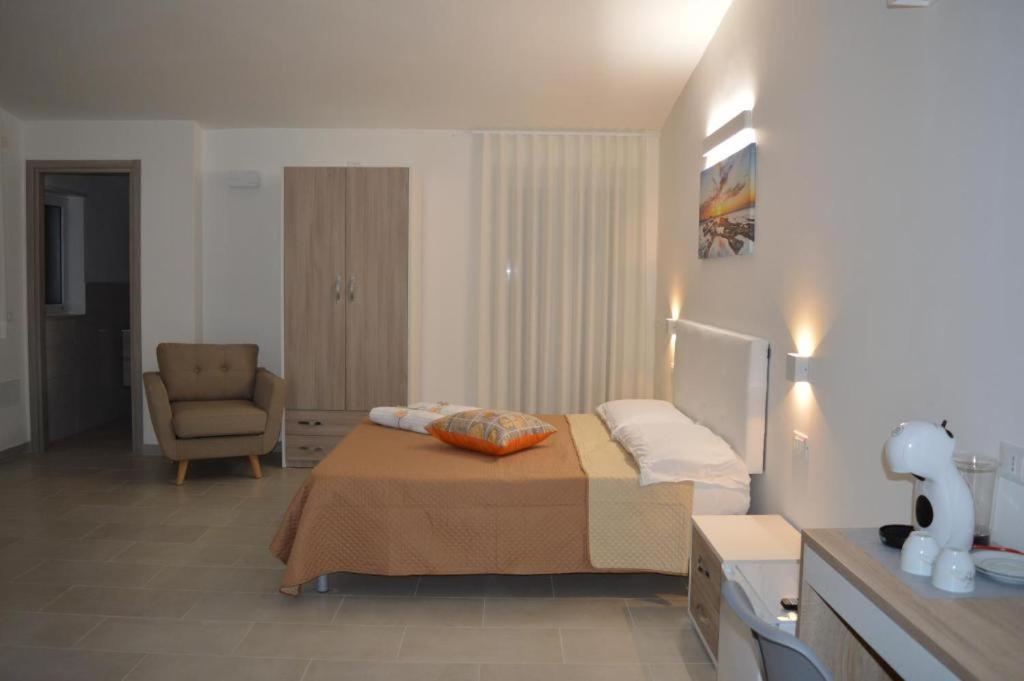 Valle Degli Ulivi B&B Весте Екстериор снимка