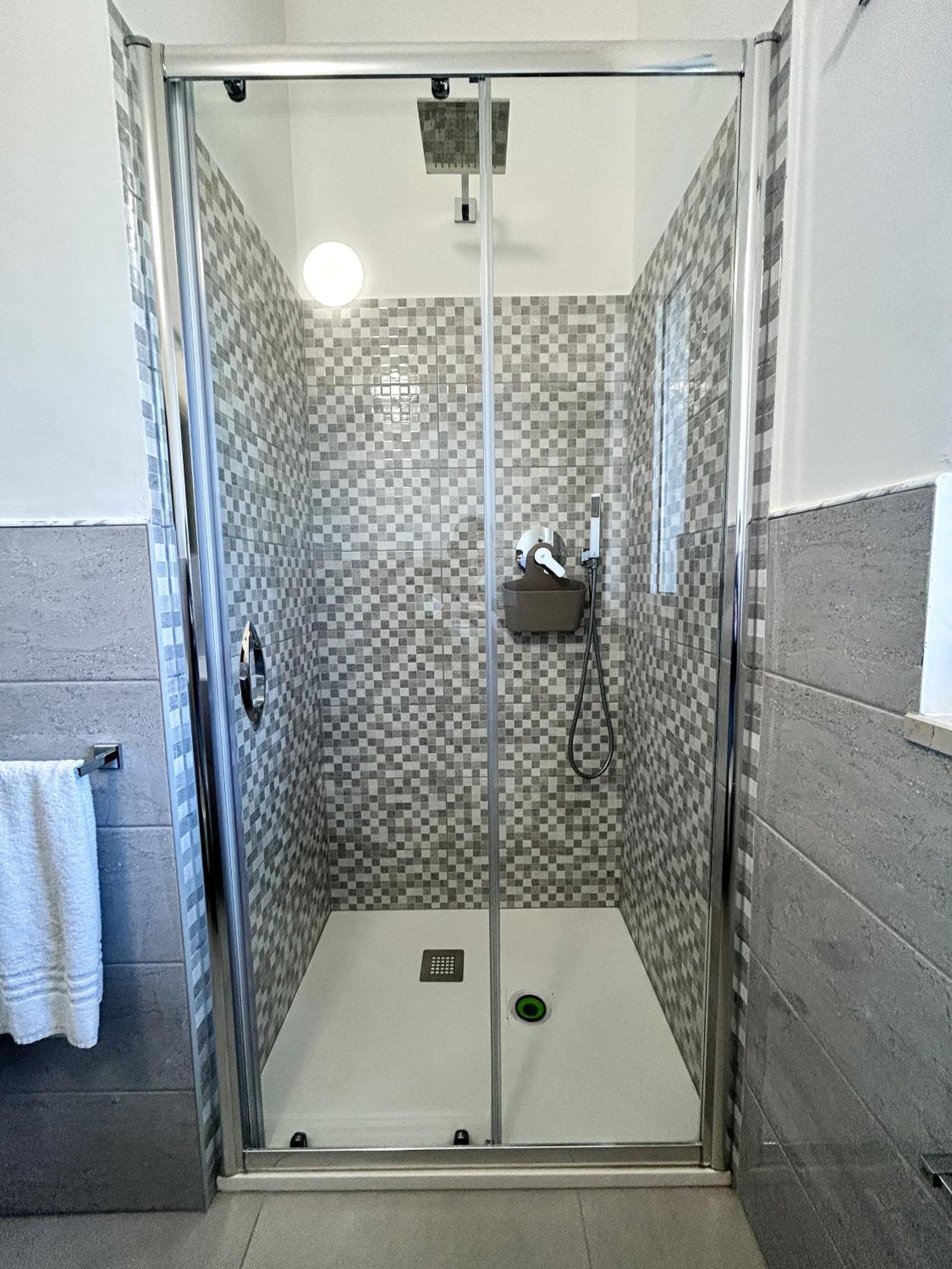 Valle Degli Ulivi B&B Весте Екстериор снимка