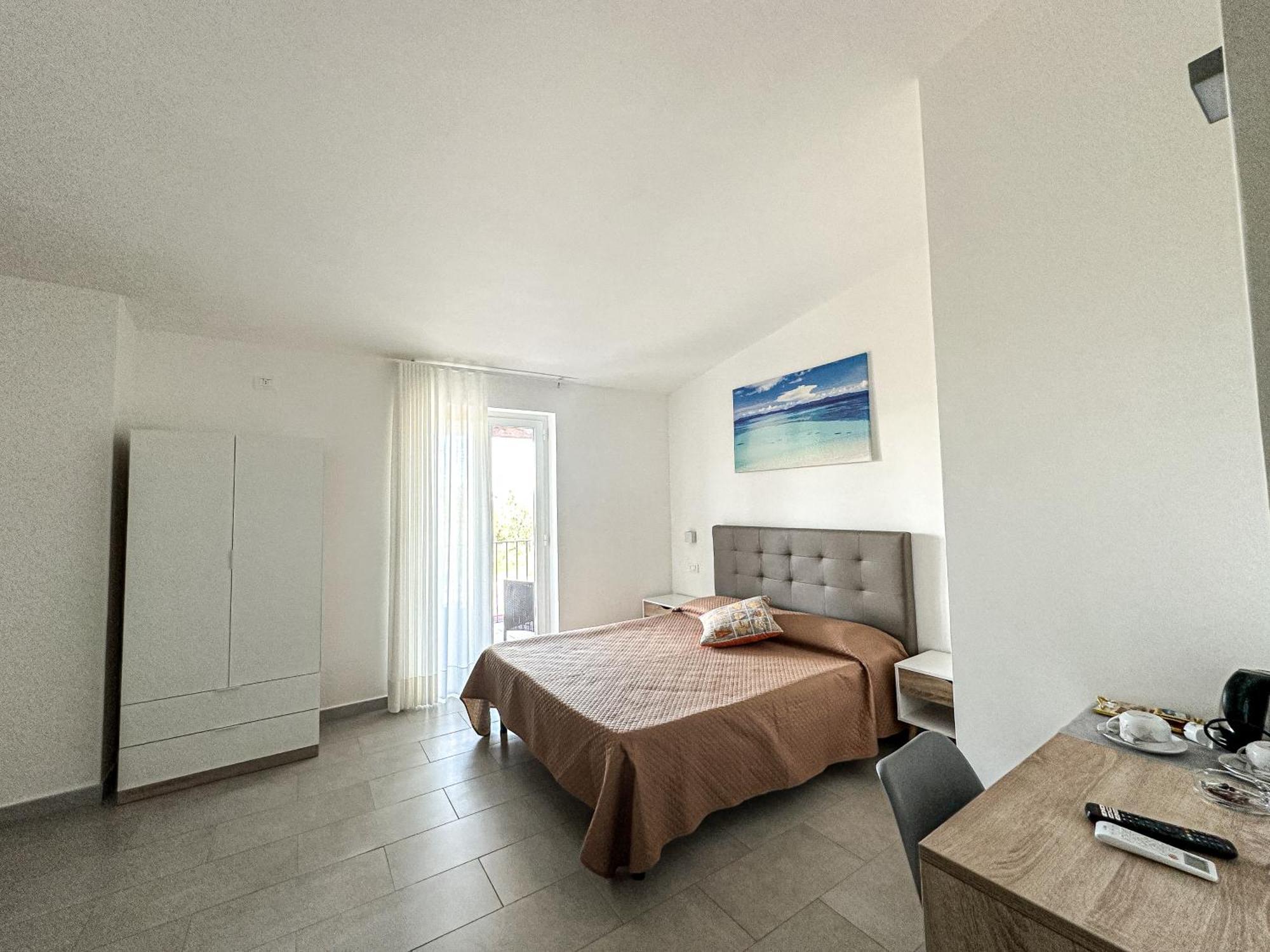 Valle Degli Ulivi B&B Весте Екстериор снимка