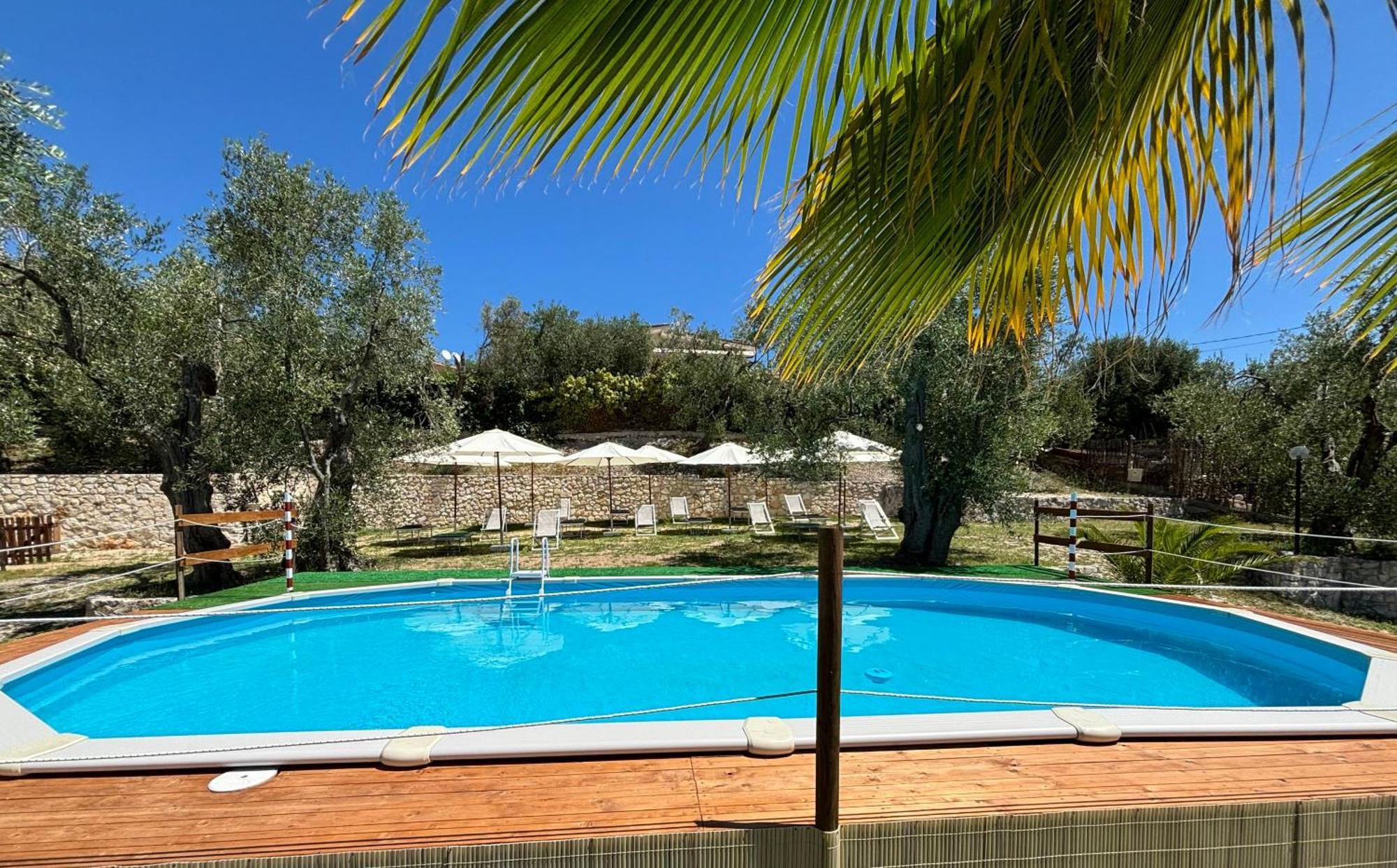 Valle Degli Ulivi B&B Весте Екстериор снимка
